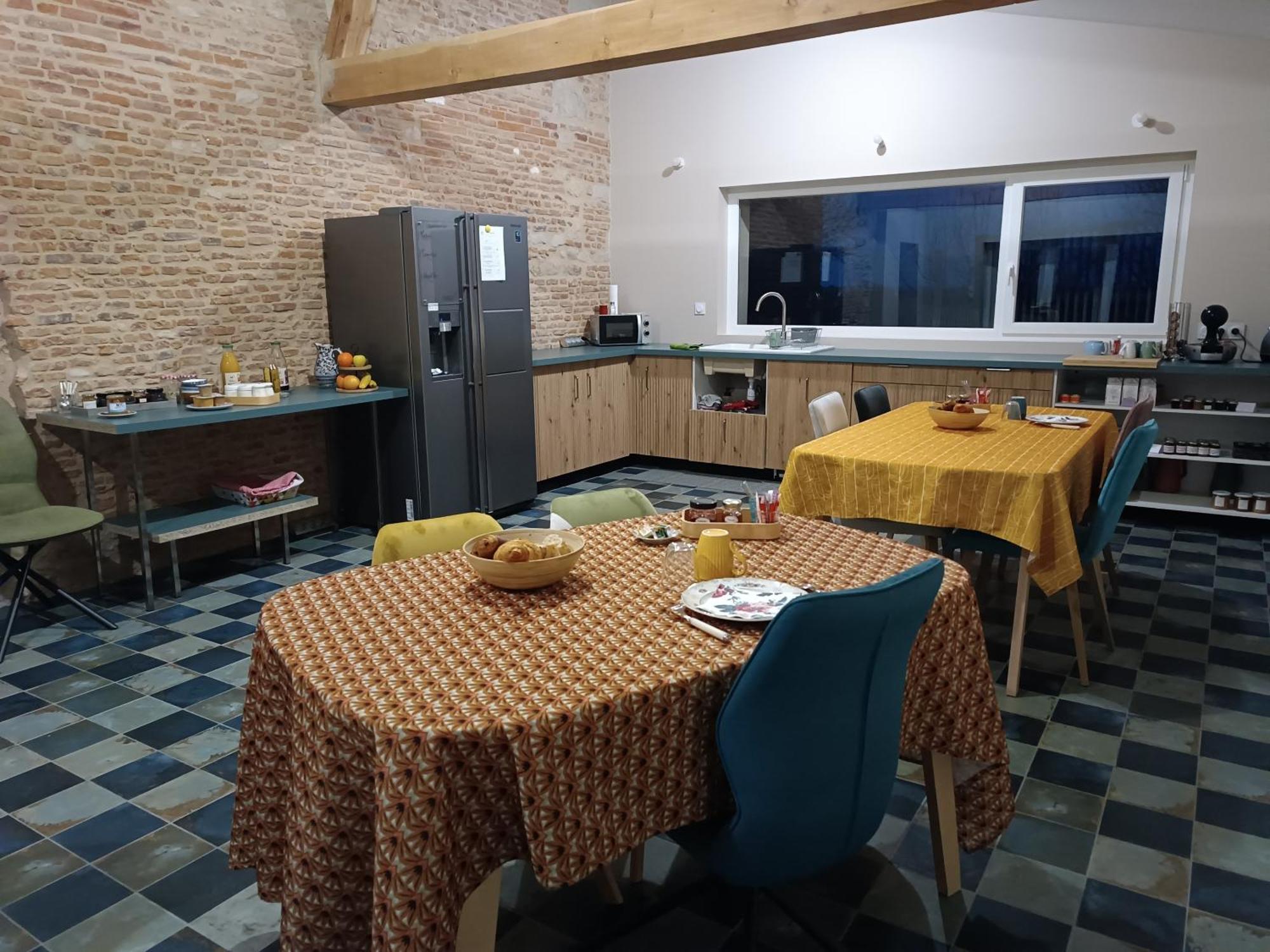 Le Jardin Des Cedres Otel Lavaur  Dış mekan fotoğraf