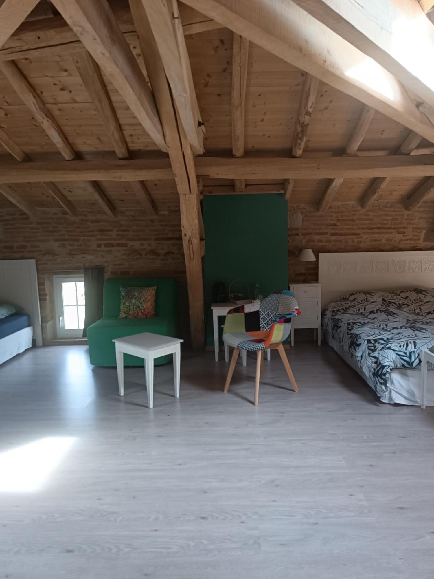 Le Jardin Des Cedres Otel Lavaur  Oda fotoğraf