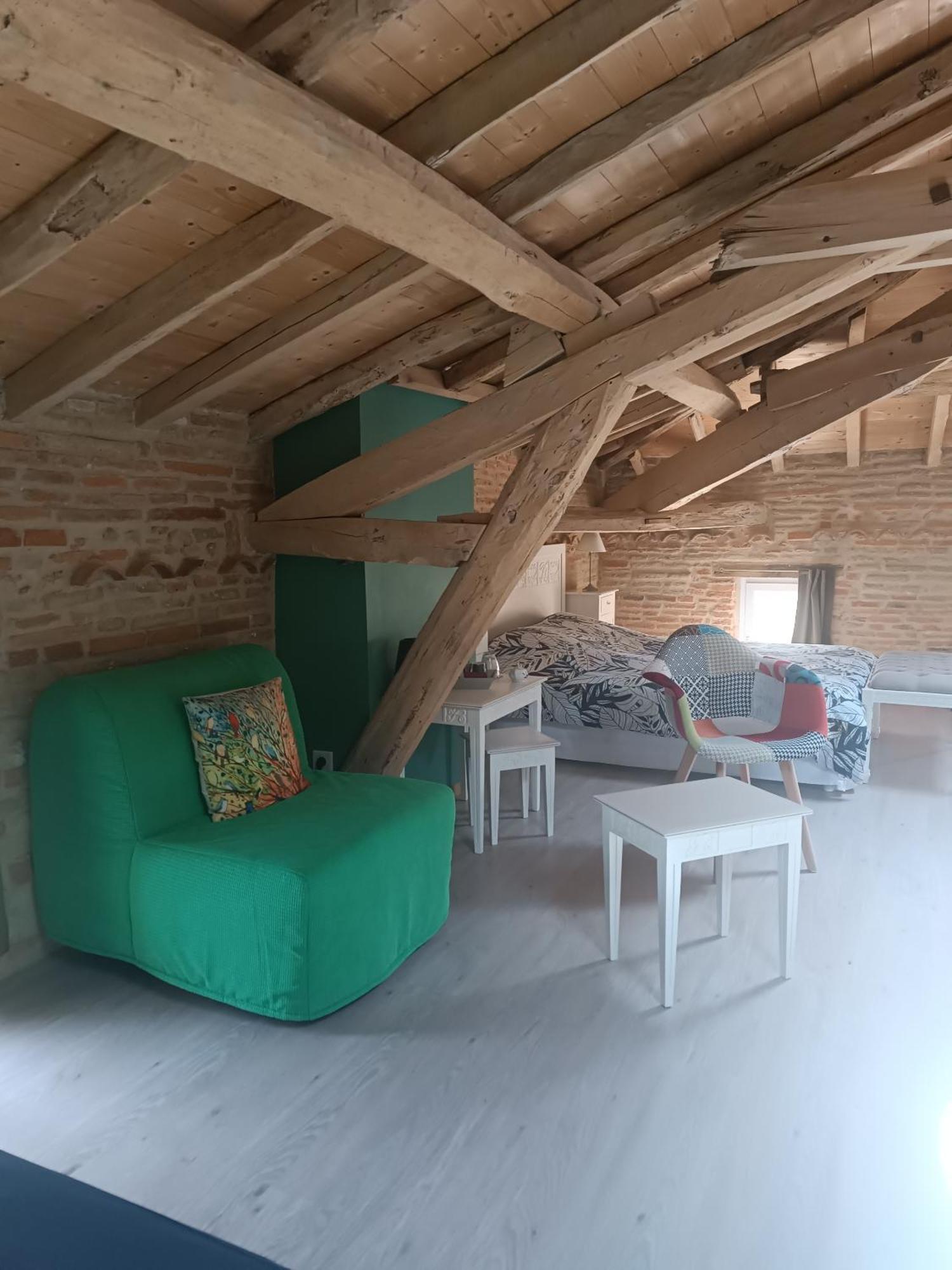 Le Jardin Des Cedres Otel Lavaur  Oda fotoğraf