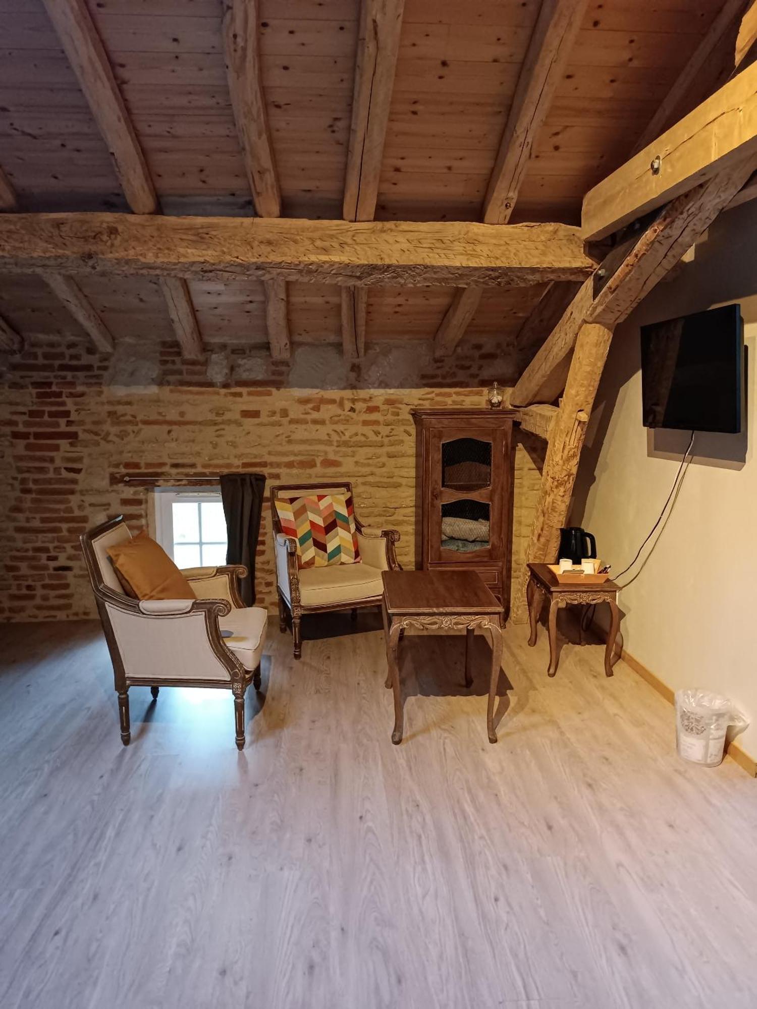 Le Jardin Des Cedres Otel Lavaur  Oda fotoğraf