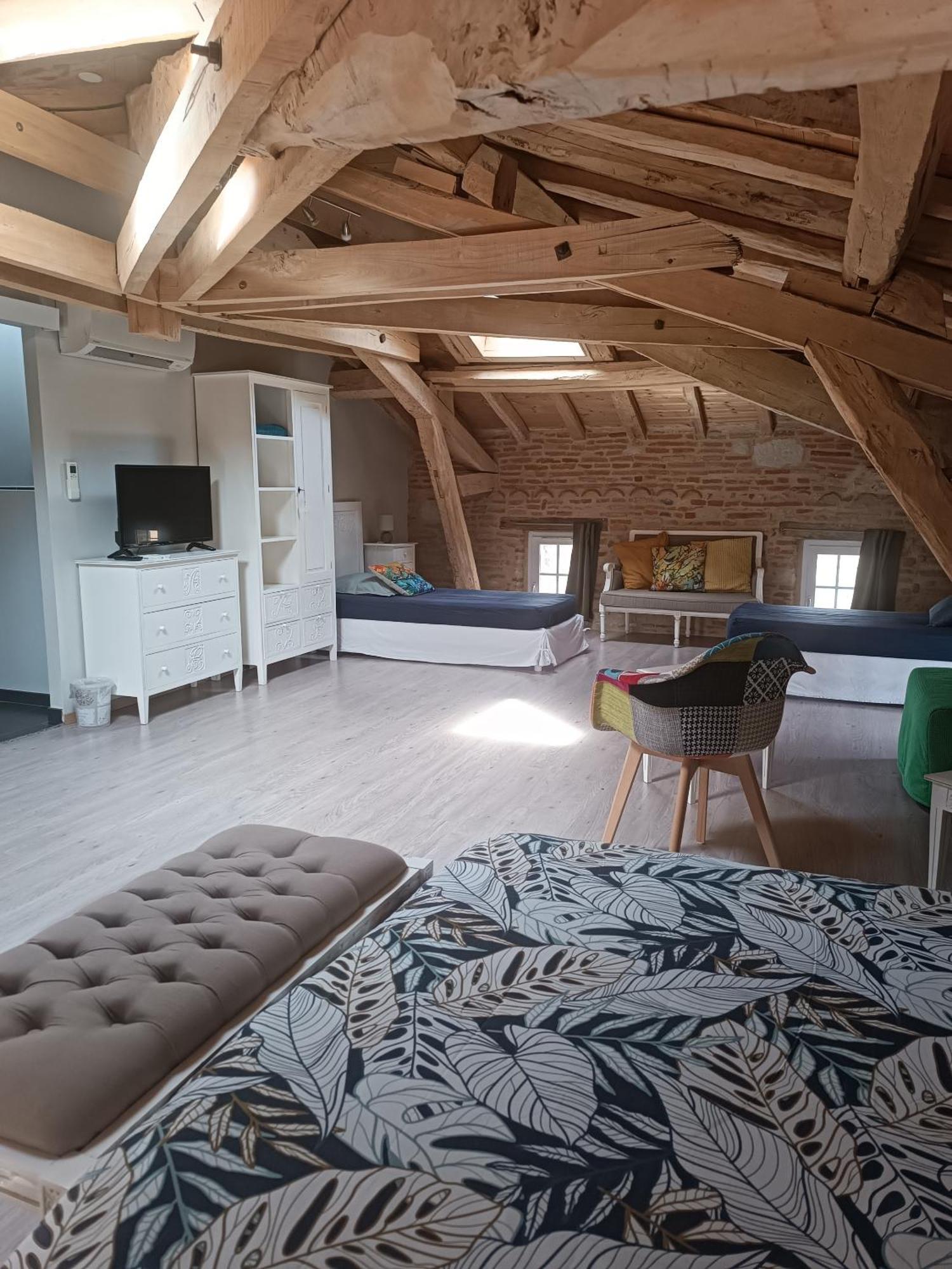 Le Jardin Des Cedres Otel Lavaur  Oda fotoğraf
