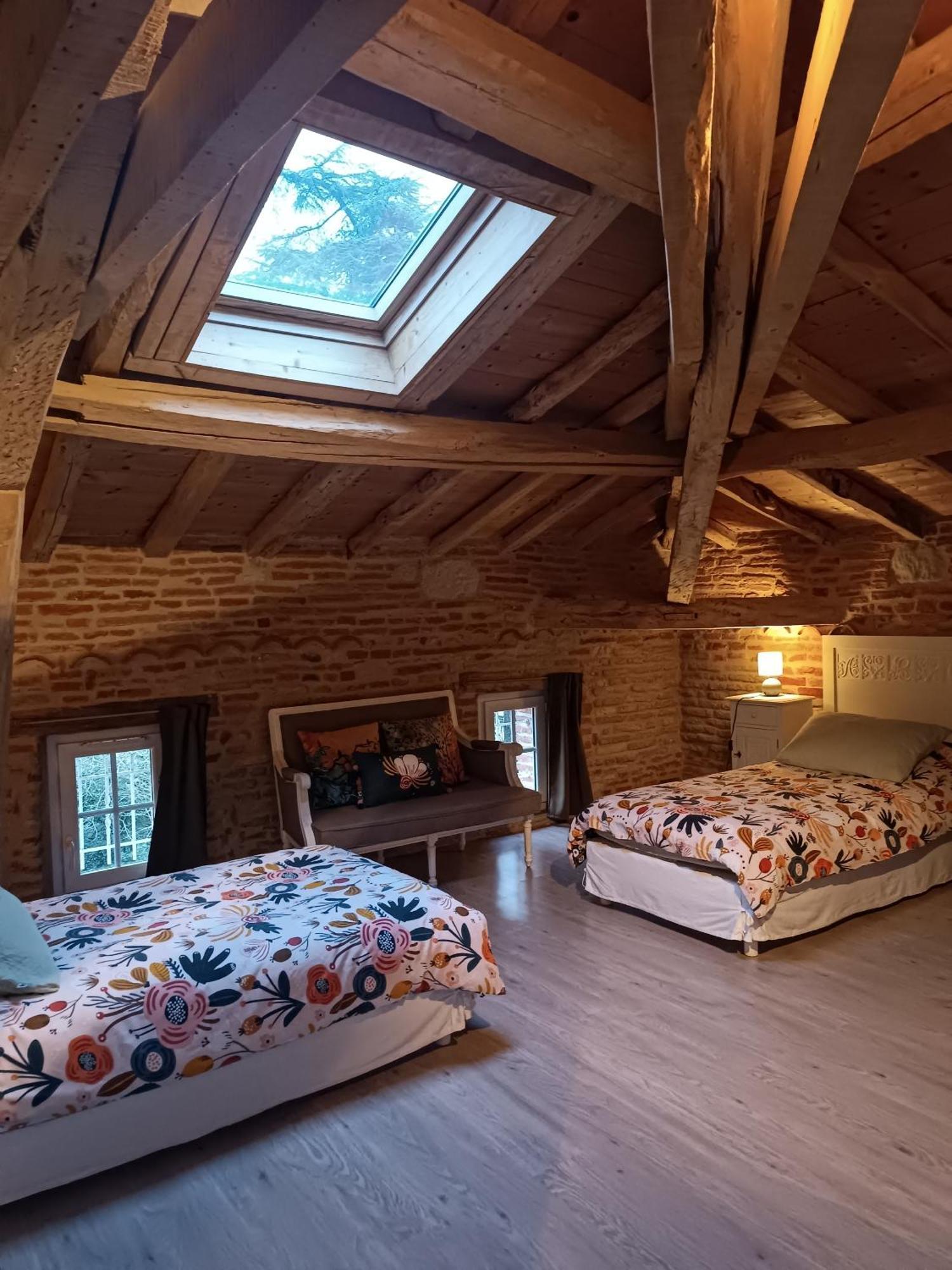 Le Jardin Des Cedres Otel Lavaur  Oda fotoğraf